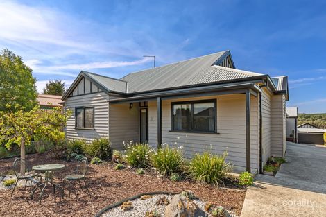 1/12 Bell St, Creswick, VIC 3363