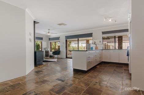 Property photo of 4 Dundas Court Waikiki WA 6169