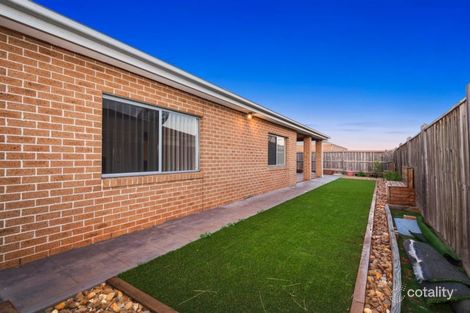 Property photo of 6 Tenterfield Place Tarneit VIC 3029