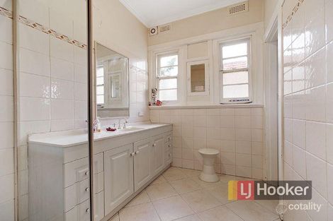 Property photo of 155 Alma Road St Kilda East VIC 3183
