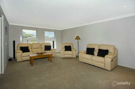Property photo of 13 Jemima Close Flinders NSW 2529