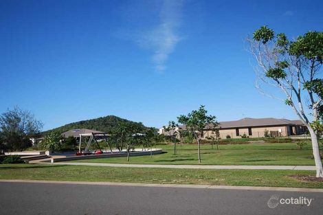 Property photo of 14 Sandcastle Drive Mulambin QLD 4703