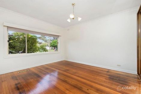 11 Kambea Cres, Viewbank, VIC 3084