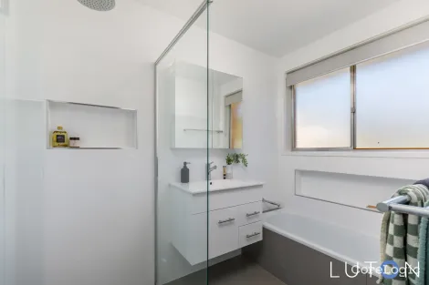 Property photo of 207 Hindmarsh Drive Rivett ACT 2611