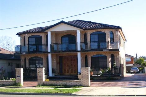 51 Harrington St, Cabramatta West, NSW 2166