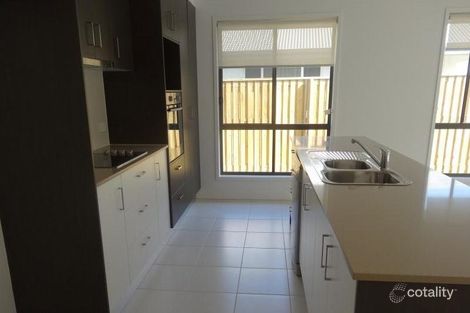 Property photo of 30B Newport Parade Blacks Beach QLD 4740