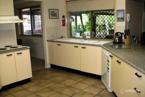 Property photo of 9 Cocos Place Raceview QLD 4305