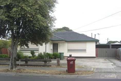 2 Oakwood Ave, Dandenong North, VIC 3175