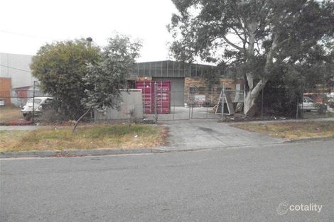 13 Ivanhoe Ct, Thomastown, VIC 3074