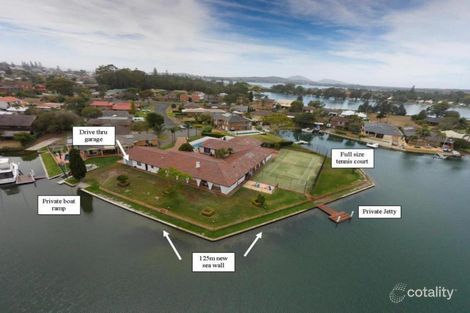 Property photo of 10 Sunset Place Tuncurry NSW 2428