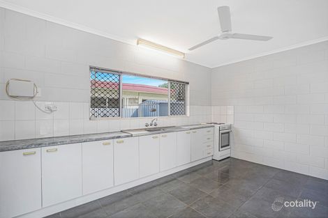 2/54 Creedy St, Westcourt, QLD 4870