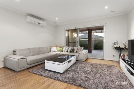 Property photo of 25 Tusmore Road Point Cook VIC 3030