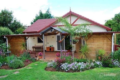 32 West Barrack St, Deloraine, TAS 7304