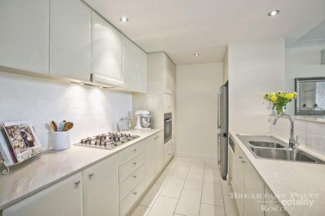 Property photo of 106/8 Peninsula Drive Breakfast Point NSW 2137