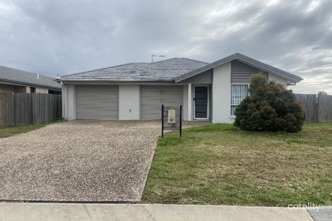 18 Saint Andrews Dr, Leichhardt, QLD 4305