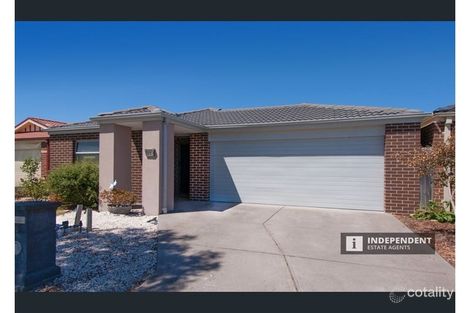 17 Evesham St, Cranbourne North, VIC 3977