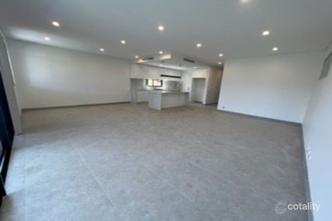 Property photo of 33 Bradman Street Merrylands NSW 2160