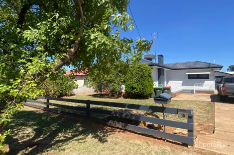 10 Wattle St, Parkes, NSW 2870