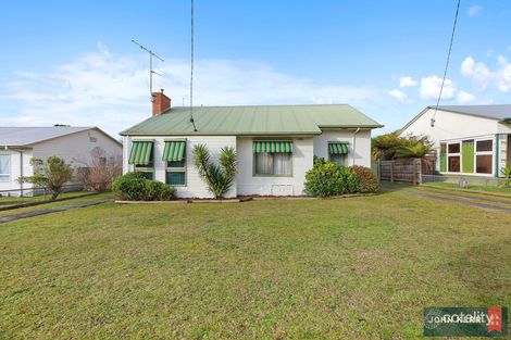 7 Ross Ave, Moe, VIC 3825