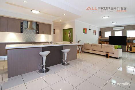 Property photo of 17 Uluru Place Forest Lake QLD 4078