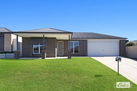 Property photo of 12 Gurney Crescent Wodonga VIC 3690
