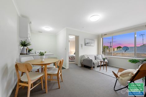 12/87 Ross St, Port Melbourne, VIC 3207