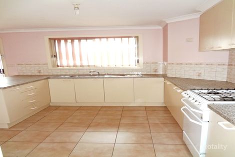 Property photo of 2/14 Teneriffe Close Epping VIC 3076