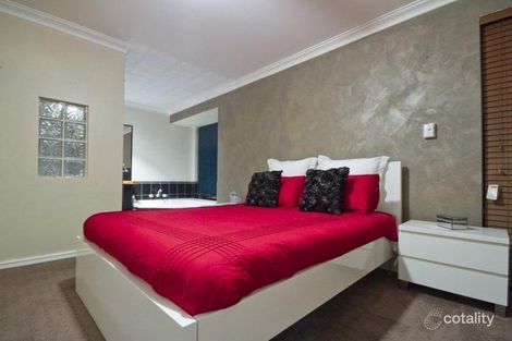 Property photo of 4 Redfern Close Hillarys WA 6025