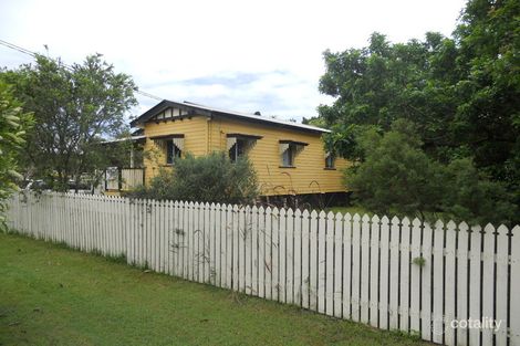 89 Arthur St, Woody Point, QLD 4019