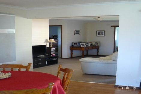 Property photo of 24 Karana Drive Warrnambool VIC 3280