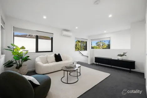 Property photo of 47A Bondi Road Bonbeach VIC 3196