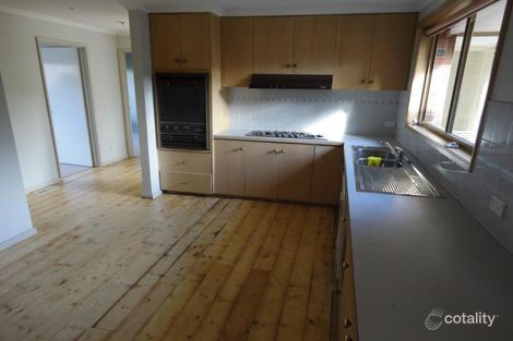 Property photo of 24 Melvyn Crescent Mount Clear VIC 3350