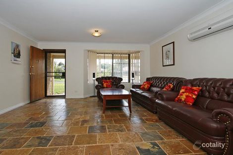 Property photo of 29 Walker Crescent High Wycombe WA 6057