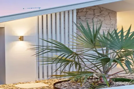 Property photo of 17 Viewpoint Rise Bahrs Scrub QLD 4207