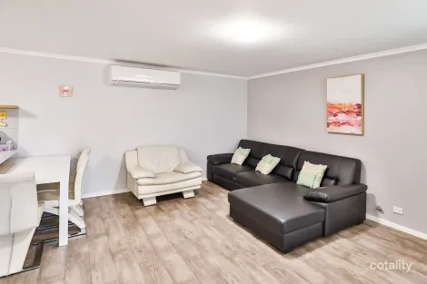 Property photo of 11/2 West Road Buronga NSW 2739
