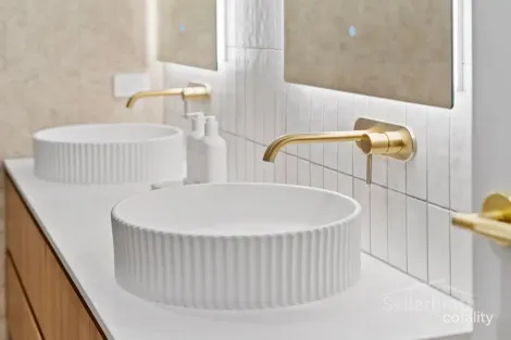 Property photo of 17 Viewpoint Rise Bahrs Scrub QLD 4207