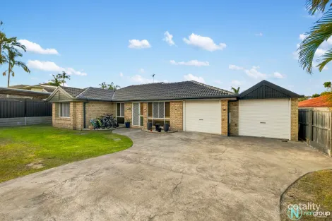 30 Bottlebrush Dr, Regents Park, QLD 4118