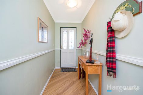 Property photo of 18 Heacham Avenue Hocking WA 6065