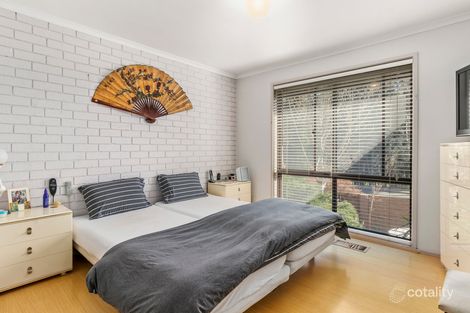 Property photo of 35 Hallen Close Phillip ACT 2606