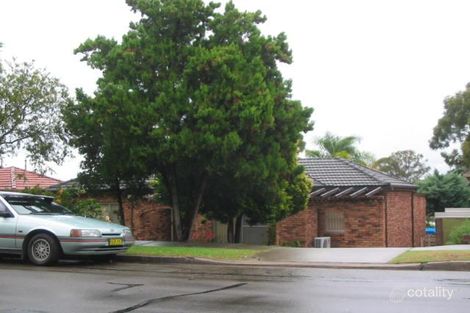 42 Picnic Point Rd, Panania, NSW 2213