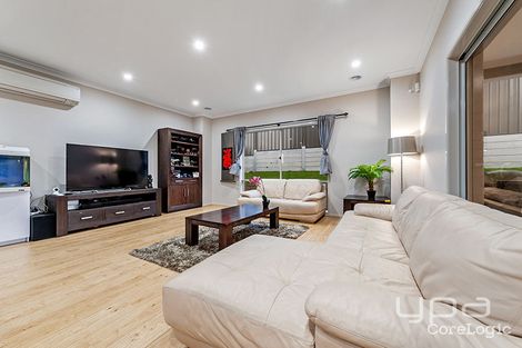 Property photo of 14 Riverside Drive Craigieburn VIC 3064