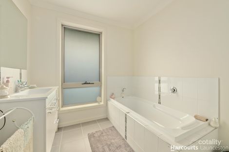 Property photo of 2/131 Alanvale Road Newnham TAS 7248