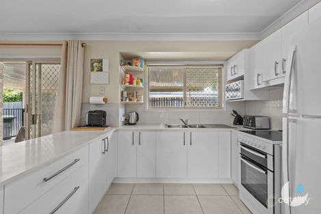 Property photo of 25 Willowtree Drive Flinders View QLD 4305