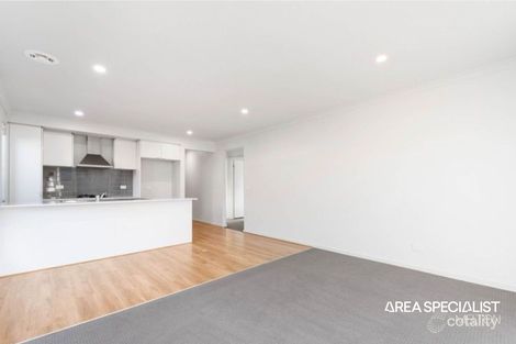 Property photo of 25 Brooksby Circuit Harkness VIC 3337