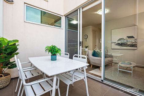 Property photo of 2/545 North Road Ormond VIC 3204