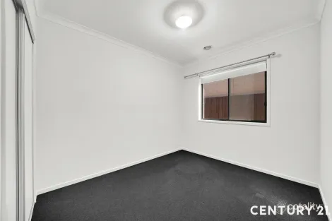 Property photo of 35 Trooper Drive Aintree VIC 3336