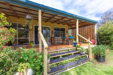 Property photo of 35 Macassar Crescent The Honeysuckles VIC 3851