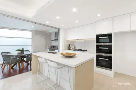 Property photo of 402/15-19 Bruce Street Brighton-Le-Sands NSW 2216