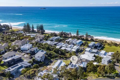 Property photo of 6 Beachview Drive Sapphire Beach NSW 2450