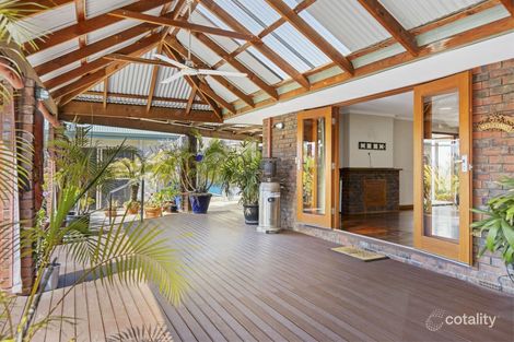 Property photo of 4 Shackleton Avenue Hillarys WA 6025